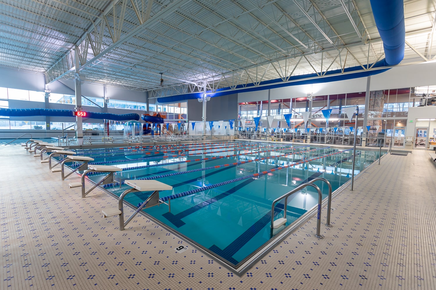 Indoor Lap Pools at Workout Club in Salem